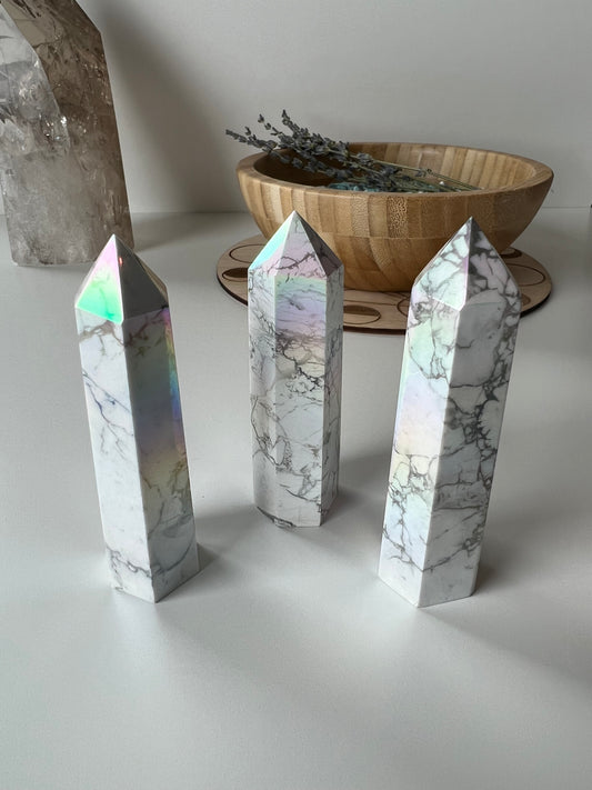 Angel Aura Howlite Tower