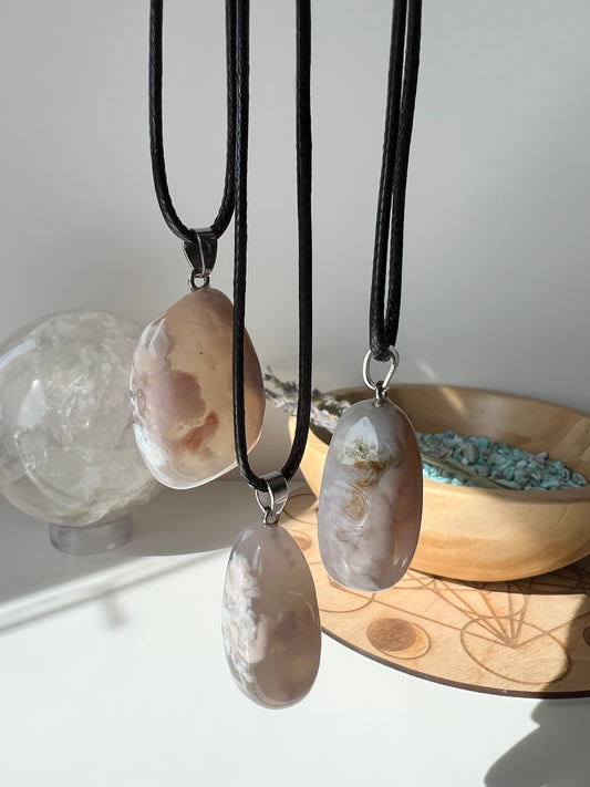 Flower Agate Necklace